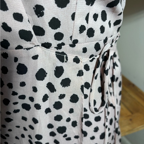 Everly Wrap Dress - Picture 4 of 13